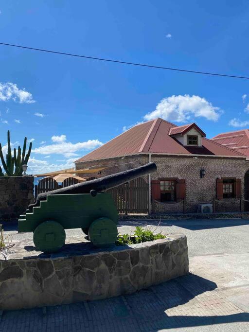 Barrel House Suite St Eustatius โอรันเยสตัด ภายนอก รูปภาพ